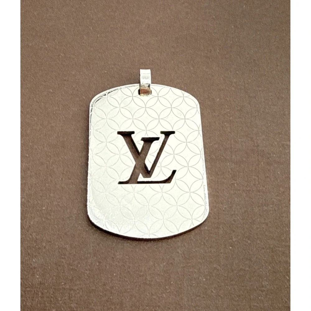 Auth Louis Vuitton LV Champs Elysees PM M65452 Pendant Top Silver Finish Men